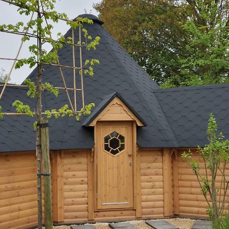فيلا Finse Kota - Tiny House أوستكابيلي المظهر الخارجي الصورة
